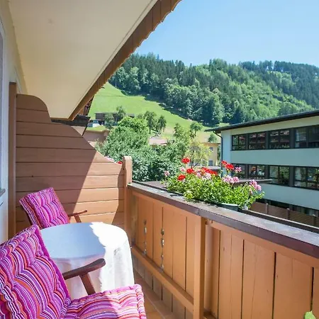 Gaestehaus Hoellwarth